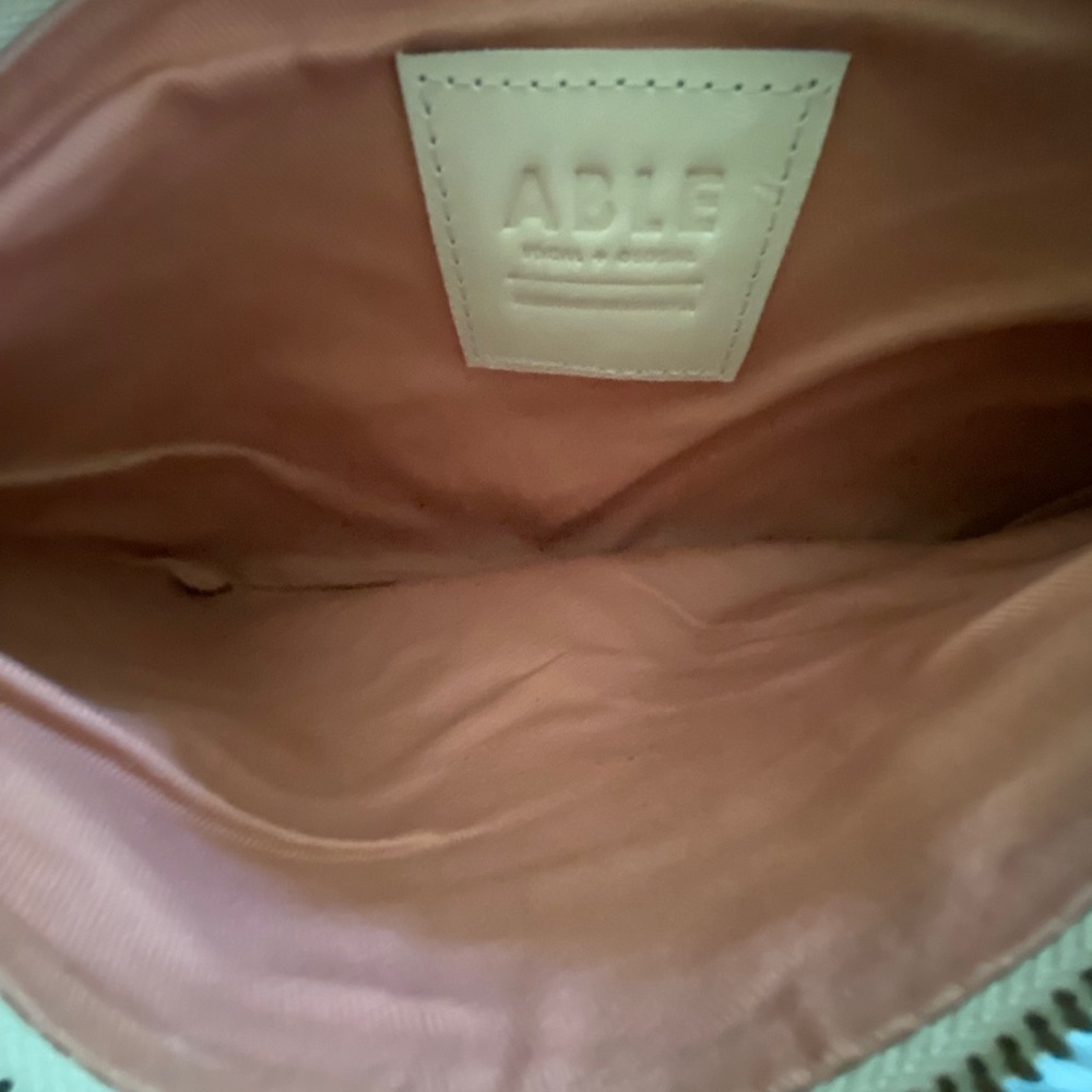 Able leather clutch - Picture 7 of 7